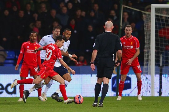 加盟新队却低迷不振？近三场场均12分，国王用福克斯换来废约