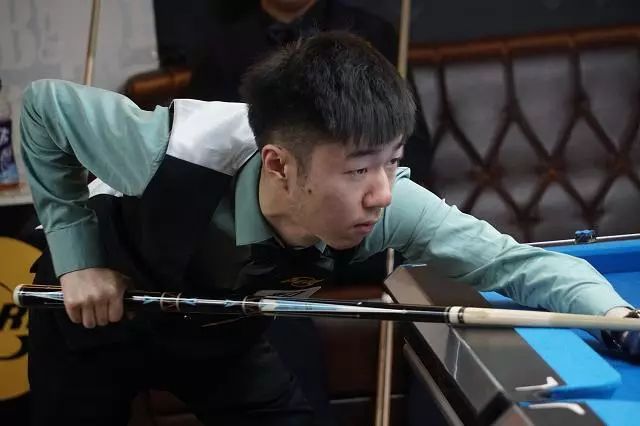 现出了突出 现出了突出